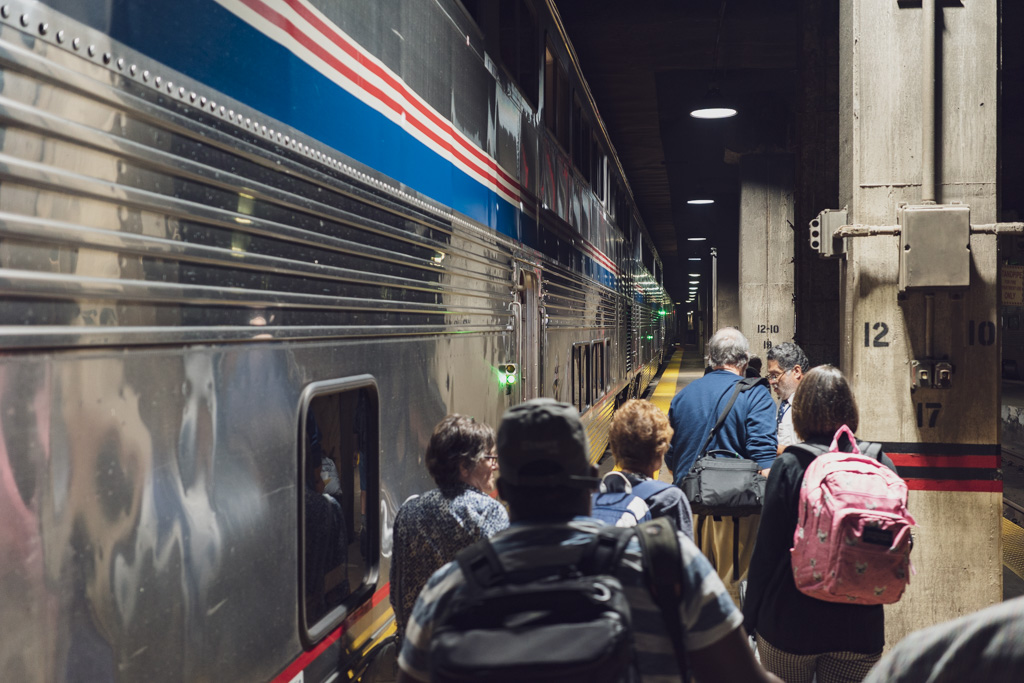 Boarding the Amtrak Southwest Chief at Chicago Union Station
